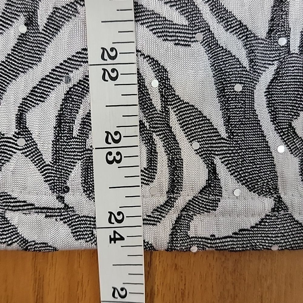 Chances R short sleeved blouse Size M - Picture 11 of 11